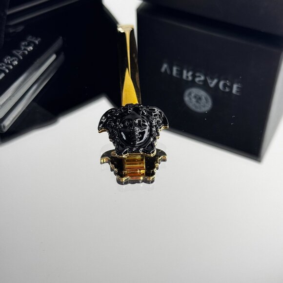 Medusa Hair Clip - Picture 3 of 15